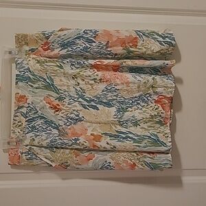 3/$27 Old Navy flowy floral skirt